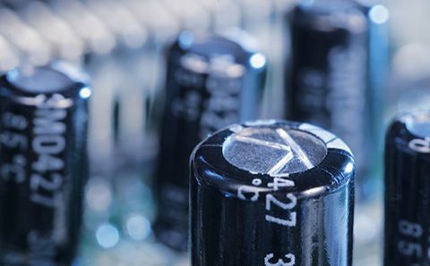 濾波電容器有哪些定點？如何應(yīng)用零件？